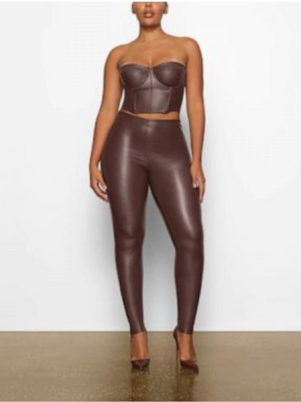Skims high waisted faux leather leggings in Cocoa SM